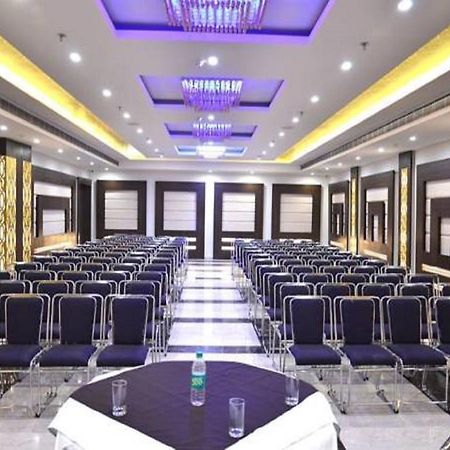 אגרה Hotel Seven Hills Tower מראה חיצוני תמונה