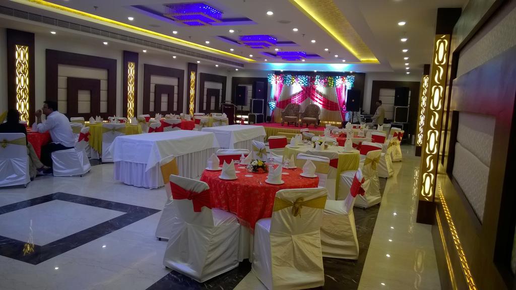 אגרה Hotel Seven Hills Tower מראה חיצוני תמונה