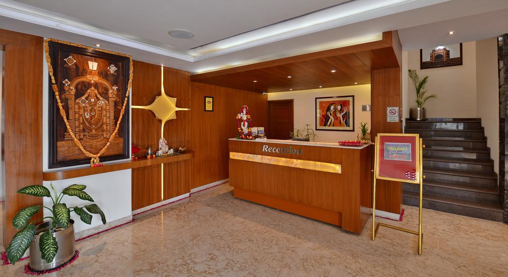אגרה Hotel Seven Hills Tower מראה חיצוני תמונה