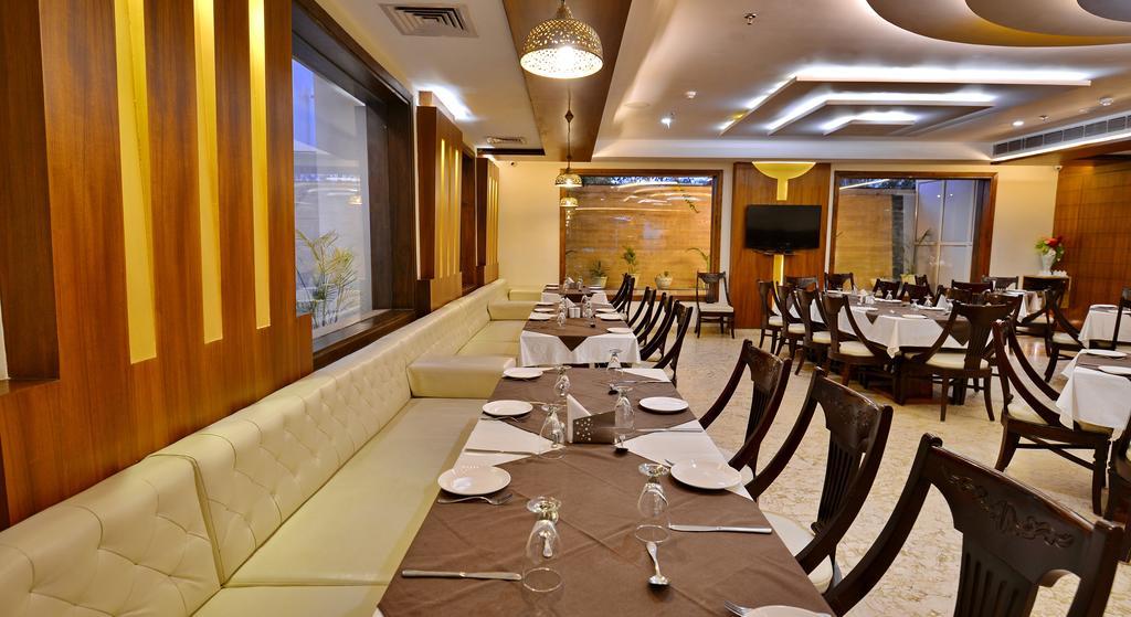 אגרה Hotel Seven Hills Tower מראה חיצוני תמונה