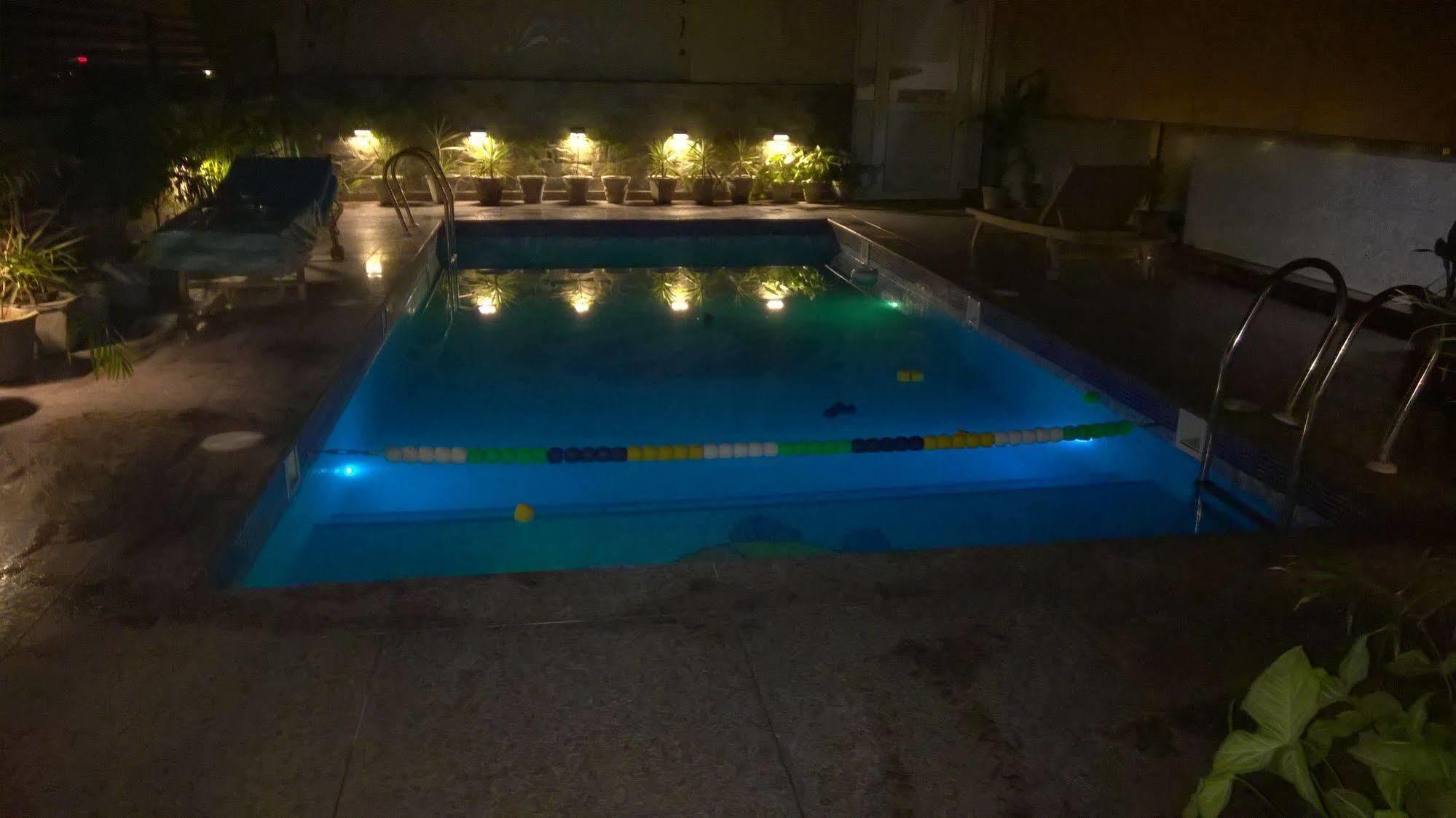 אגרה Hotel Seven Hills Tower מראה חיצוני תמונה