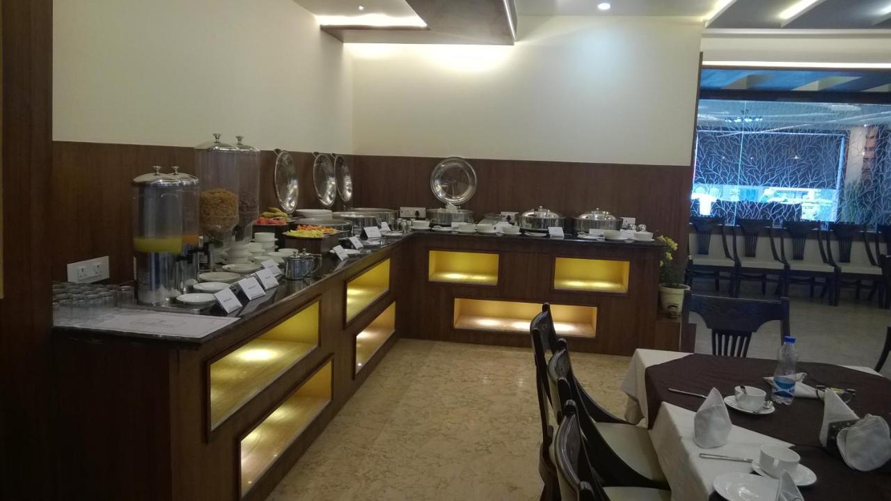 אגרה Hotel Seven Hills Tower מראה חיצוני תמונה